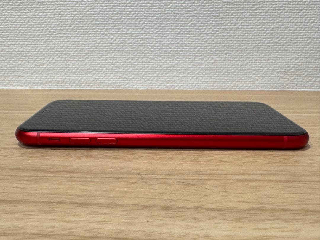 Apple iPhone 11 (PRODUCT RED) 本体