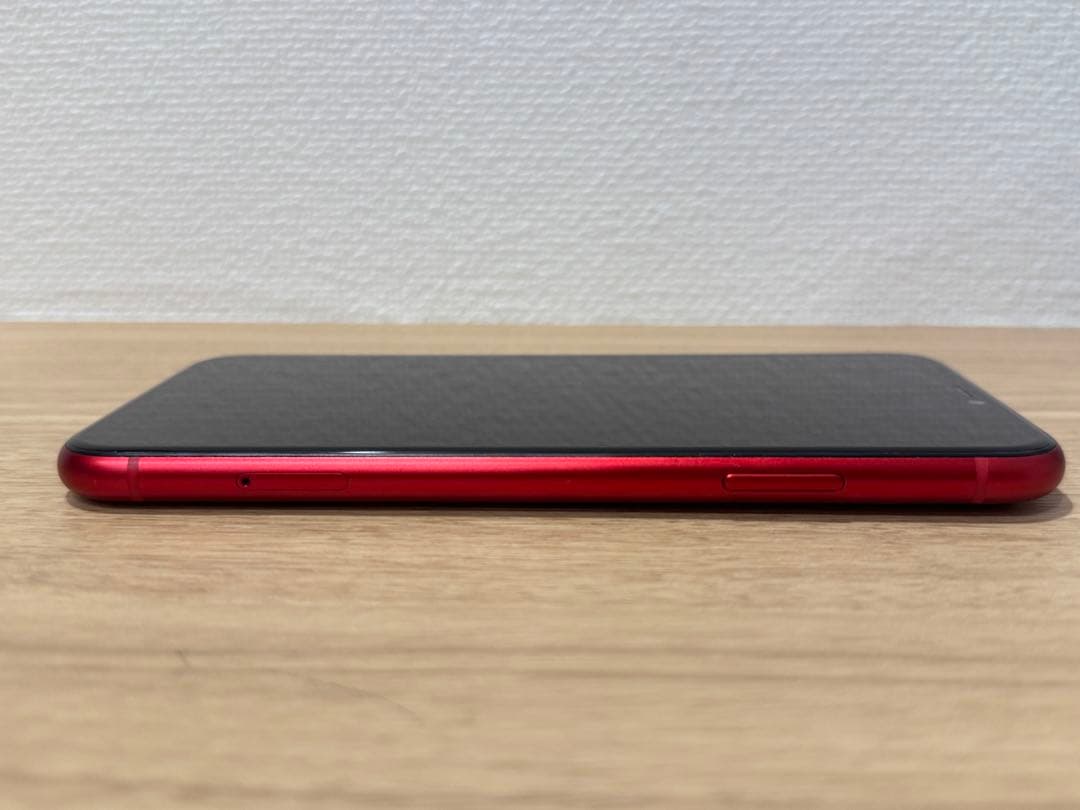 Apple iPhone 11 (PRODUCT RED) 本体