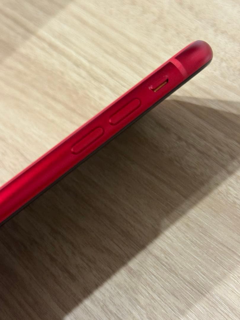 Apple iPhone 11 (PRODUCT RED) 本体