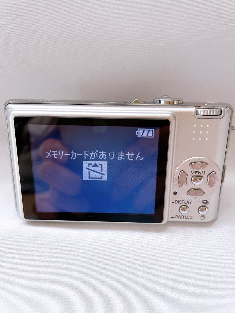 デジタルカメラ Panasonic LUMIX DMC-FX8 シルバー