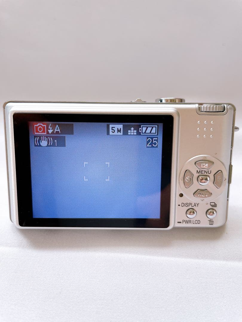 デジタルカメラ Panasonic LUMIX DMC-FX8 シルバー