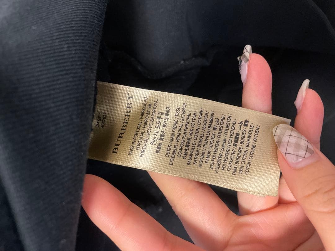 BURBERRY ダークグレー フード付きパーカー XS