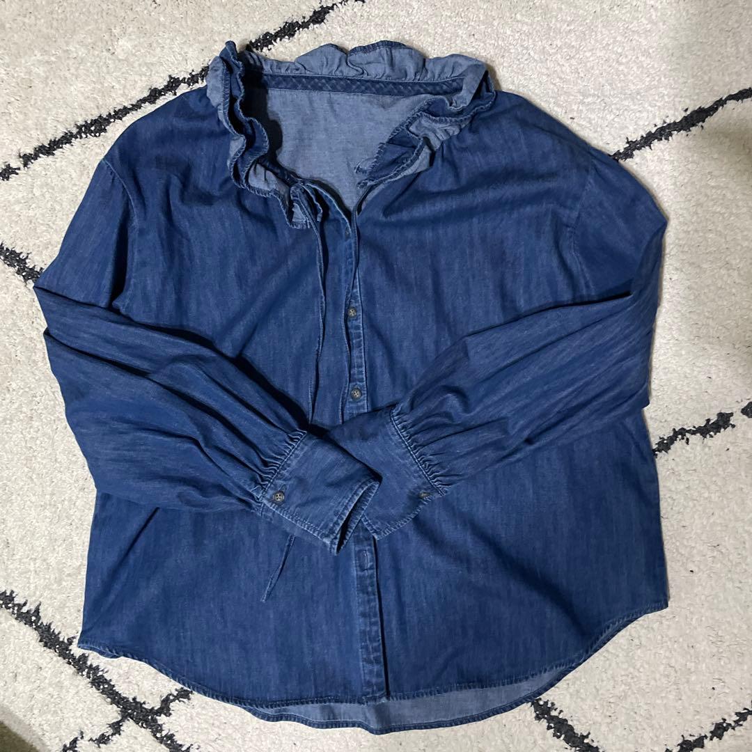 Rie Miller フリルギャザーデニムブラウス