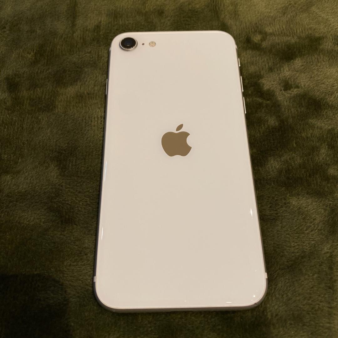 カ*ト様 【128GB】iPhone SE 第2世代 ホワイト SIMフリー【ジ