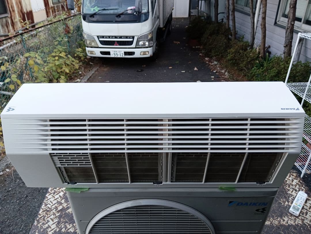 ダイキン ルームエアコン 6畳 光速ストリーマ搭載 自動掃除 ATC22YSE9