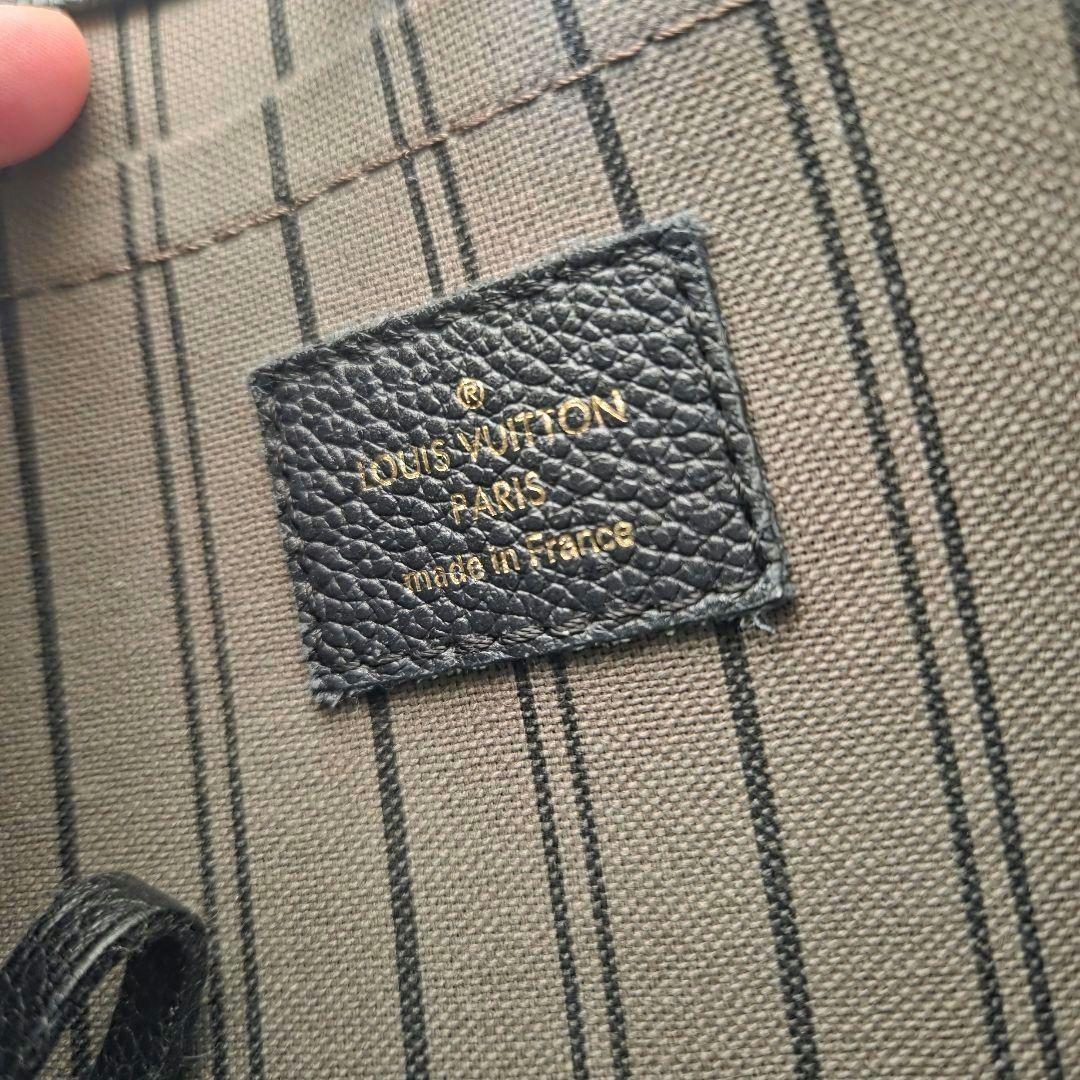 超特価！早い者勝ち！LouisVuittonルイヴィトン 黒 レザーハンドバッグ