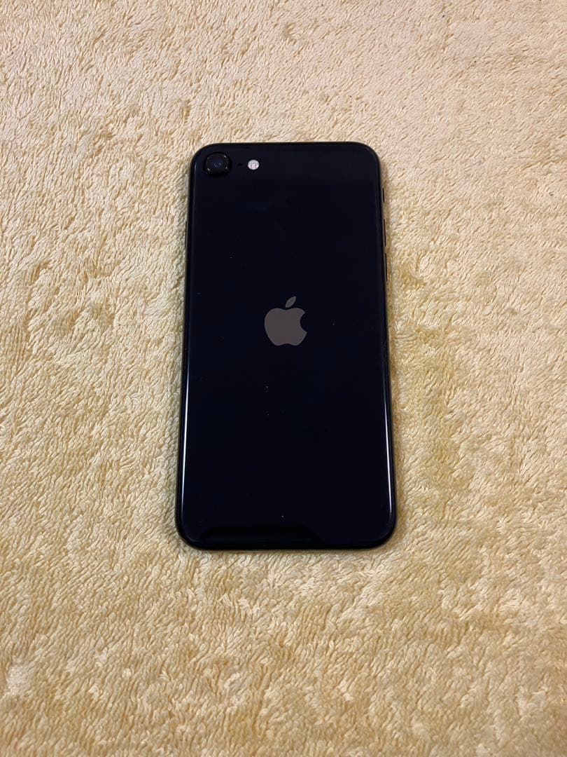 Apple iPhone SE (第2世代) ブラック 本体SIMフリー