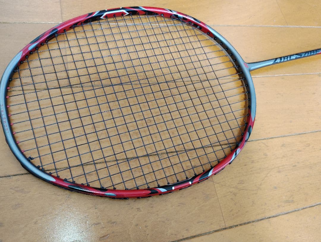 め*ん様 美品！ YONEX アークセイバー11プロ 4UG5