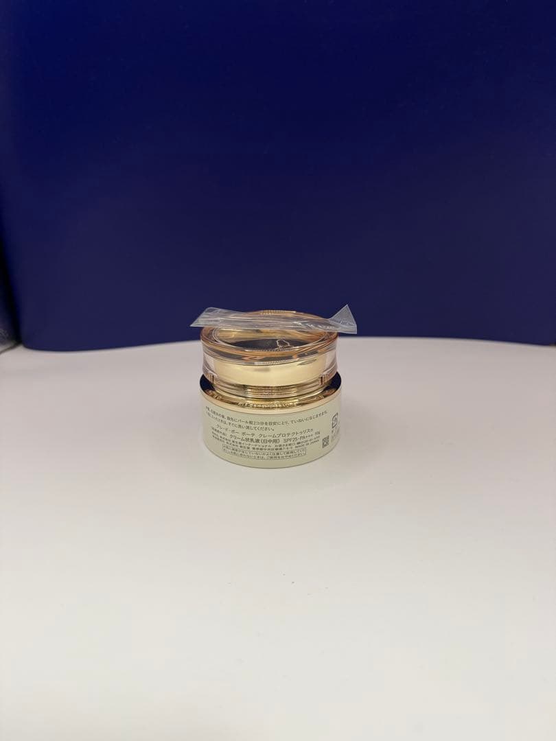 新品未使用　格安　クレ•ド•ポー ボーテ　クレームプロテクトゥリスn