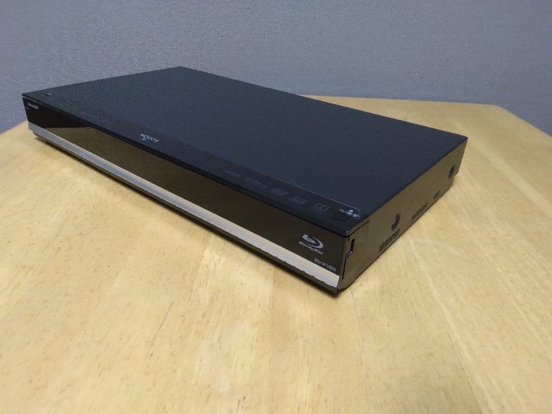 SHARP ブルーレイレコーダ BD－W1800 2番組同時録画　保証付き