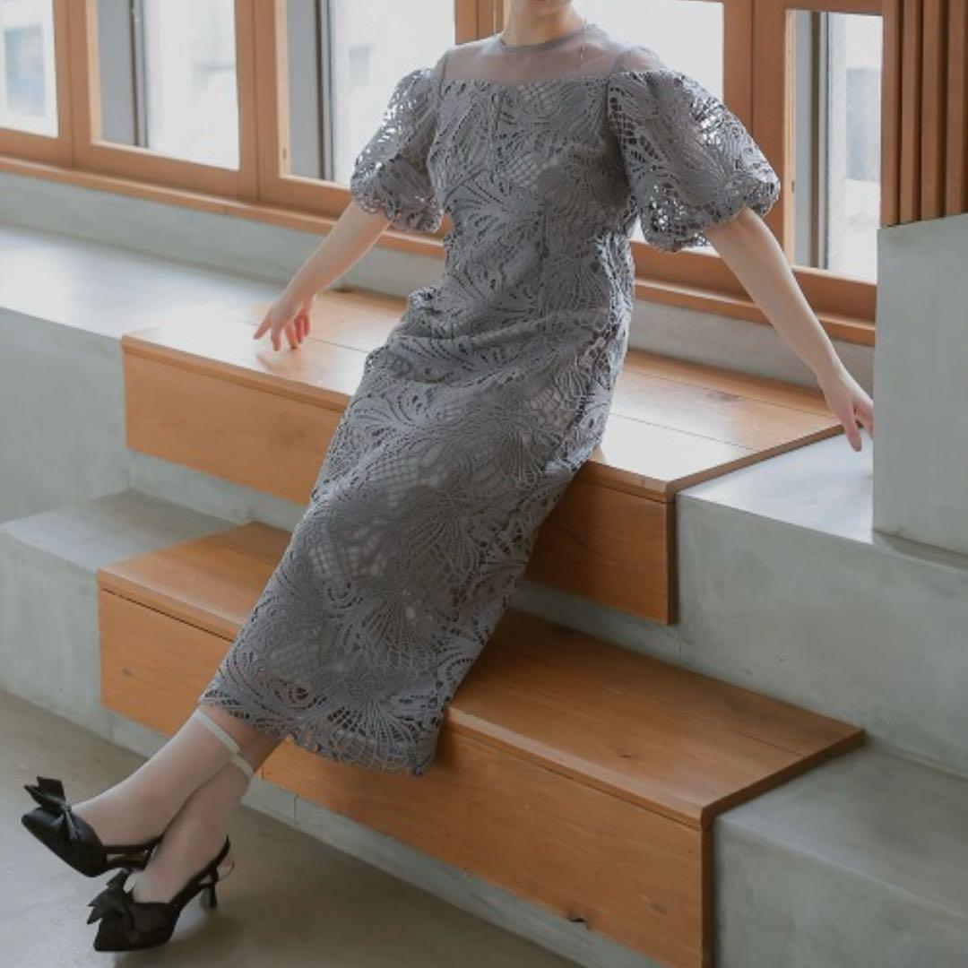 【大きいサイズ 3L】　カラルス　ケミカルレース　ボリューム袖　ワンピースドレス