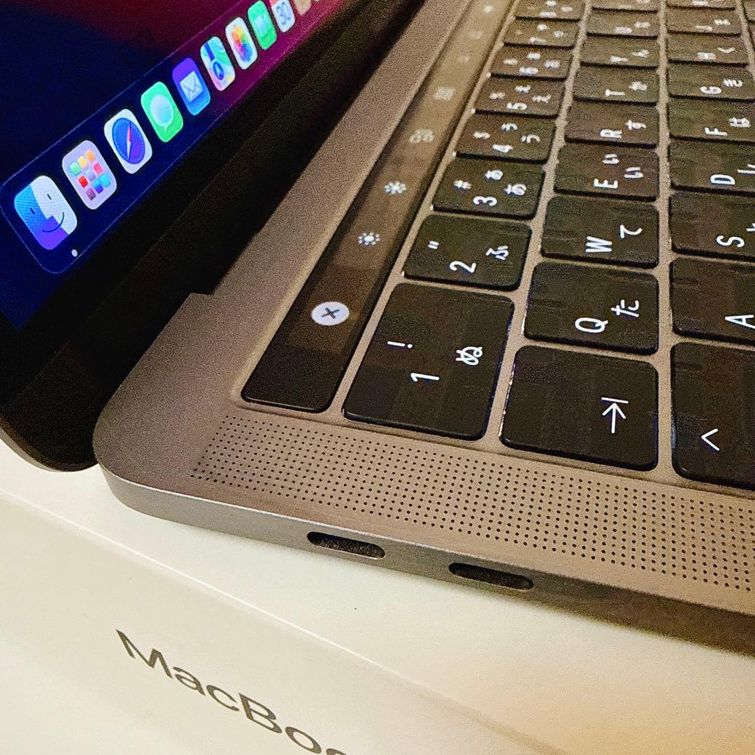 美品 MacBook Pro 2017 SSD512GB Touch Bar