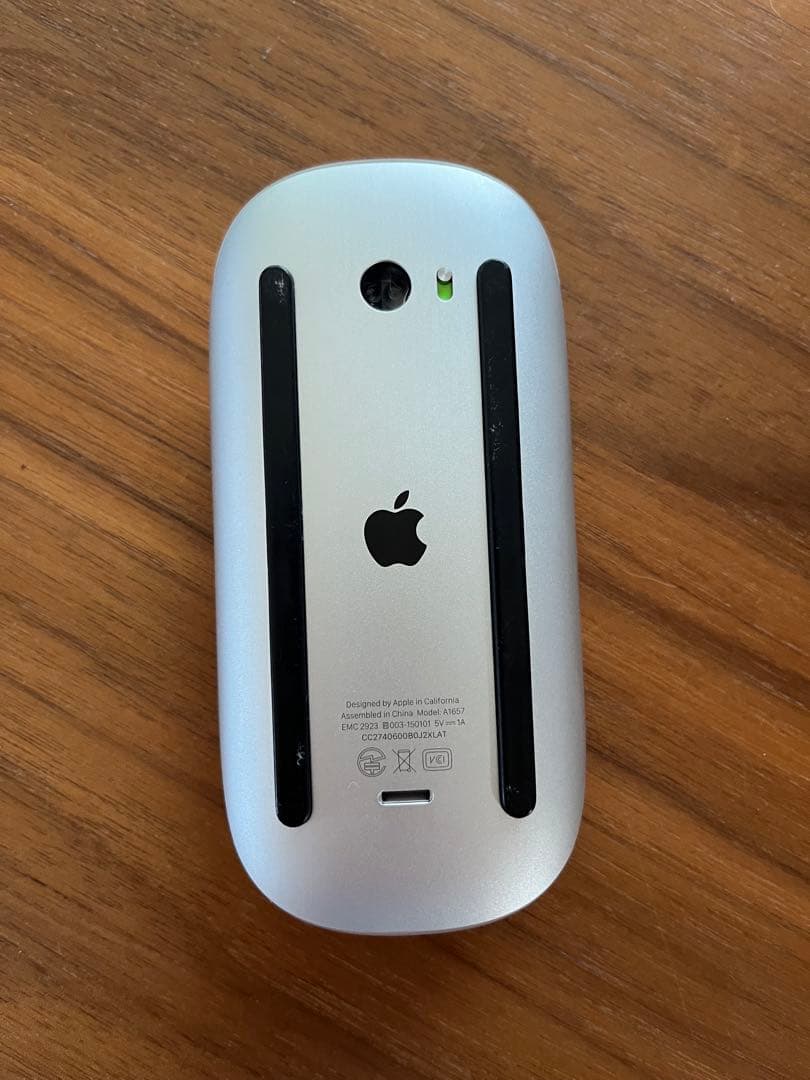 Apple iMac 21.5インチ本体 + キーボード + マウス