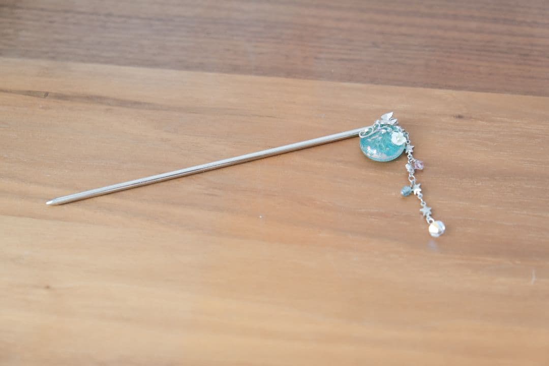 青い鳥のかんざし / 清水坂ガラス館