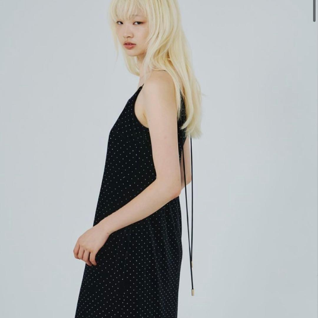 andresd★ curved square velour dress