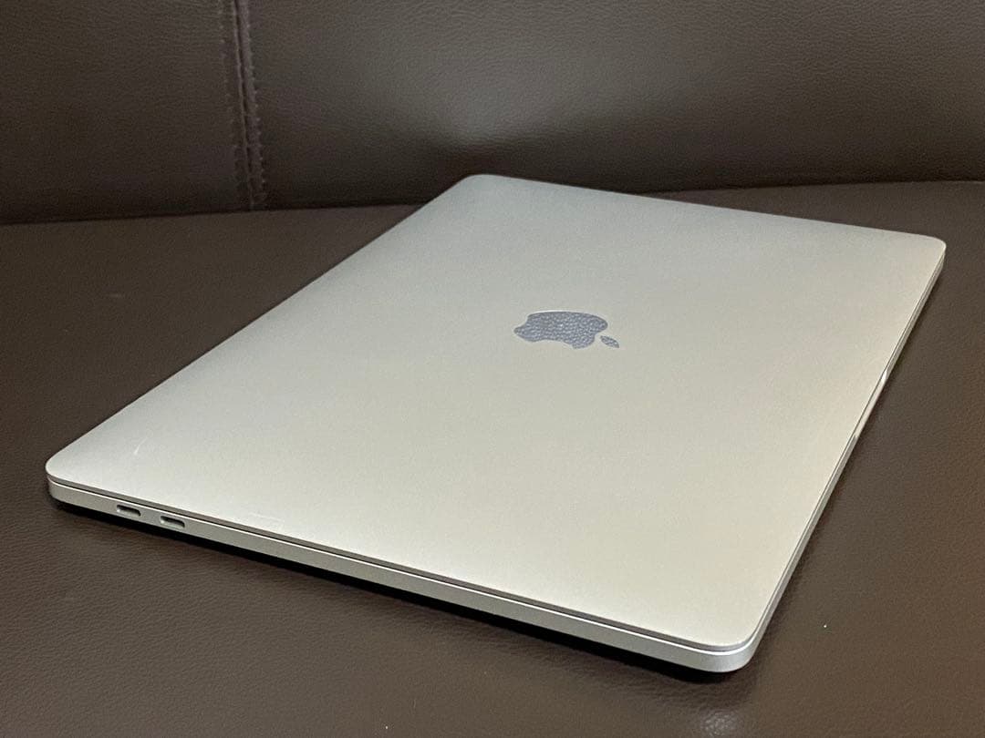 MacBook本体 Apple MacBook Pro 2020 i7 16GB 512GB