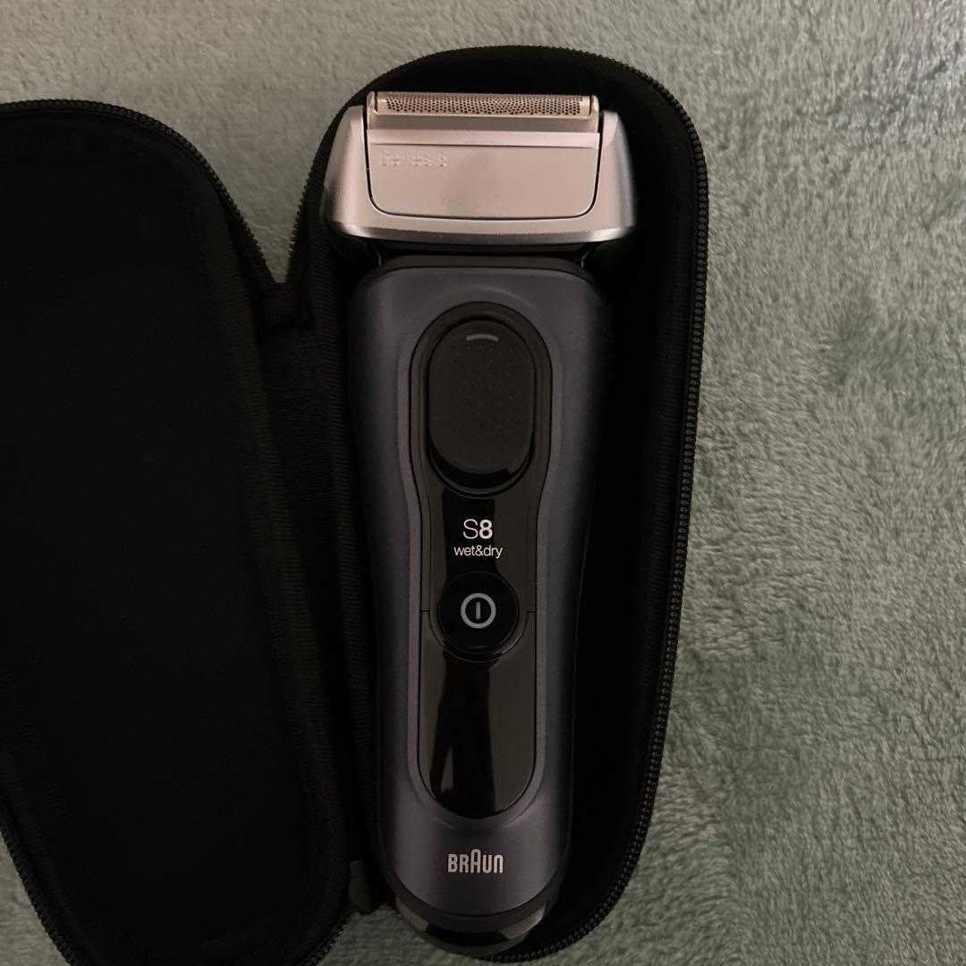 BRAUN Series8 電気シェーバー