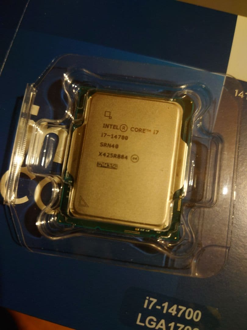 Intel　i7 14700