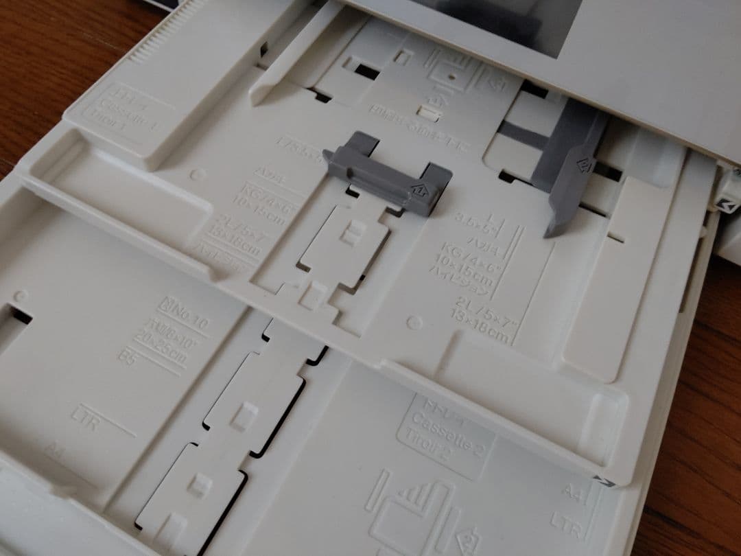 EPSONインクジェットプリンターEP-806AW