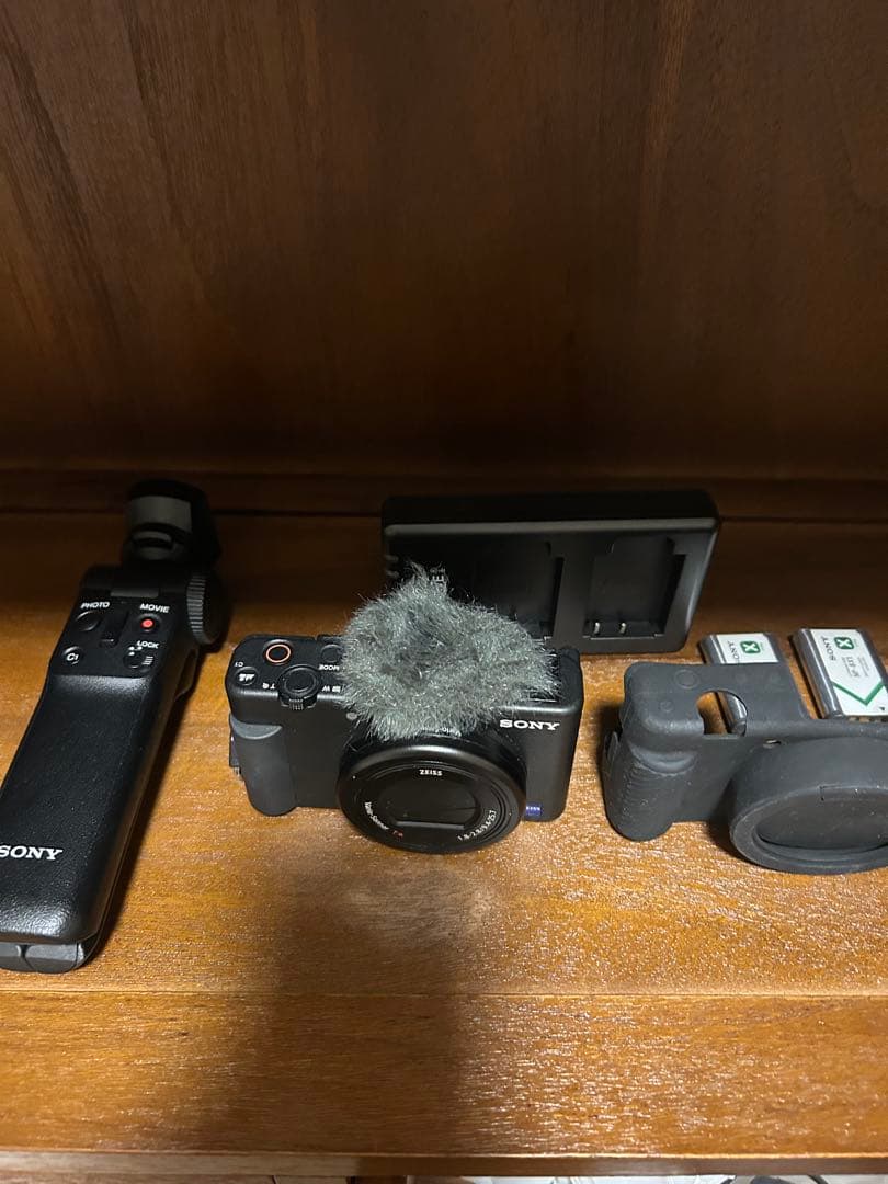 zv-1 SONY ミラーレス一眼カメラ 本体・リモコン・充電器付き