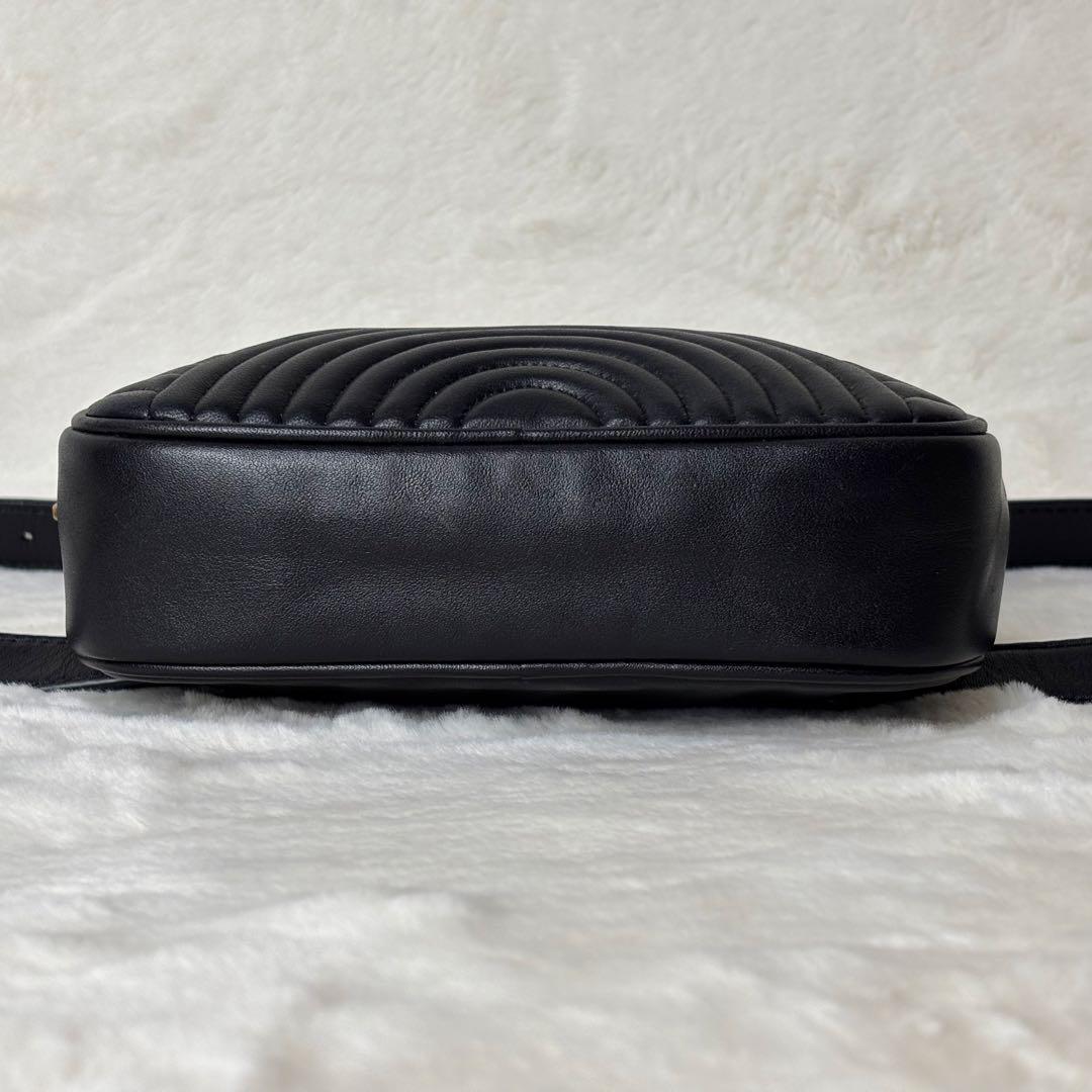 美品✨COACH　キルティング　ボディバッグ　ウエストポーチ　ブラック　斜め掛け