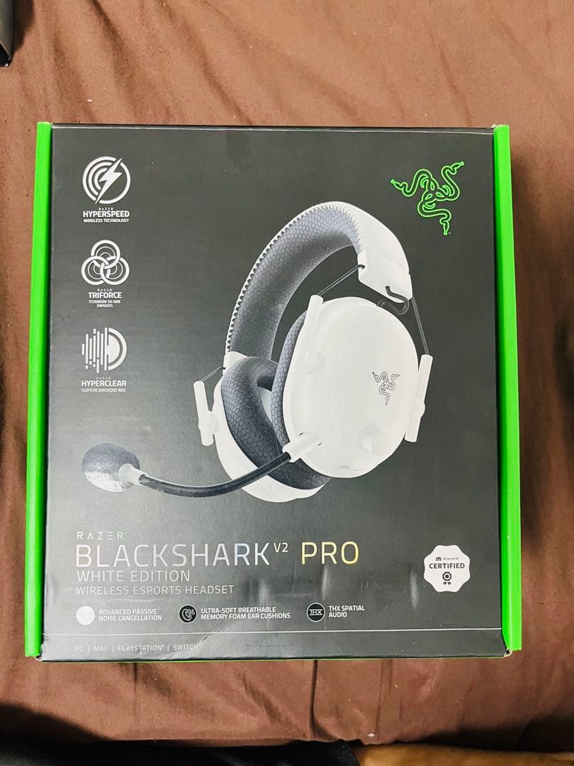 ま*ち様 Razer BlackShark V2 Pro ホワイト！イヤーパッド