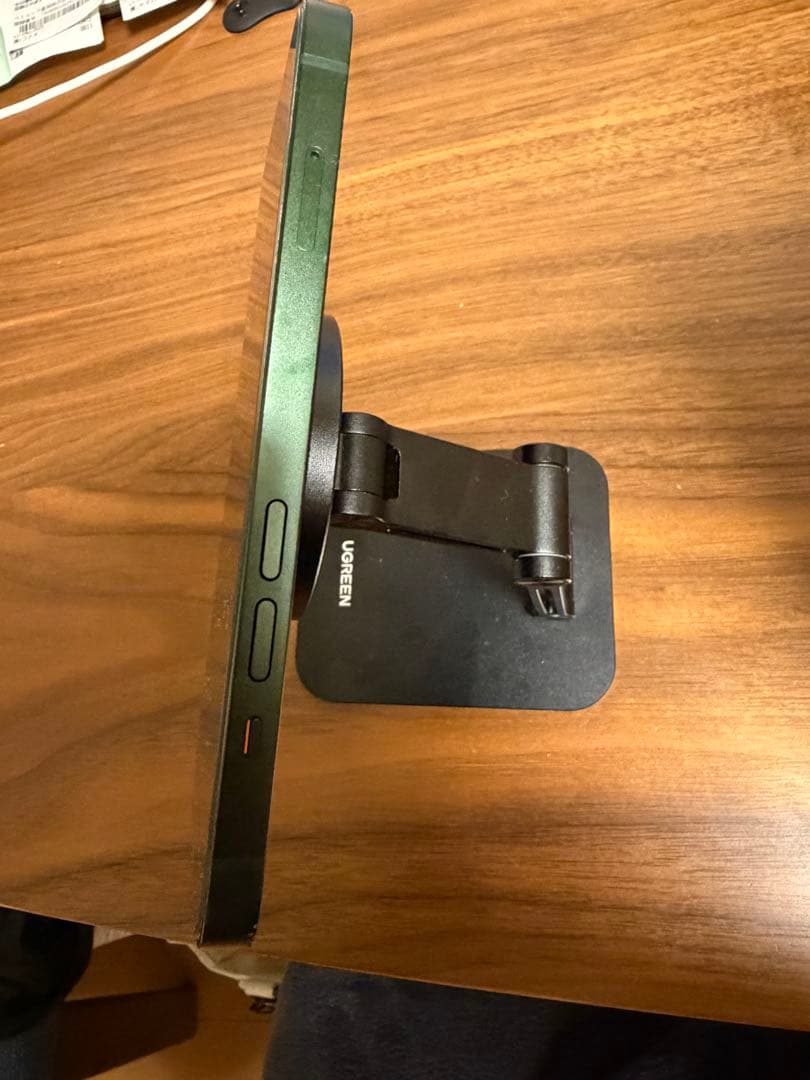 Apple iPhone 13 ミッドナイトグリーン 本体