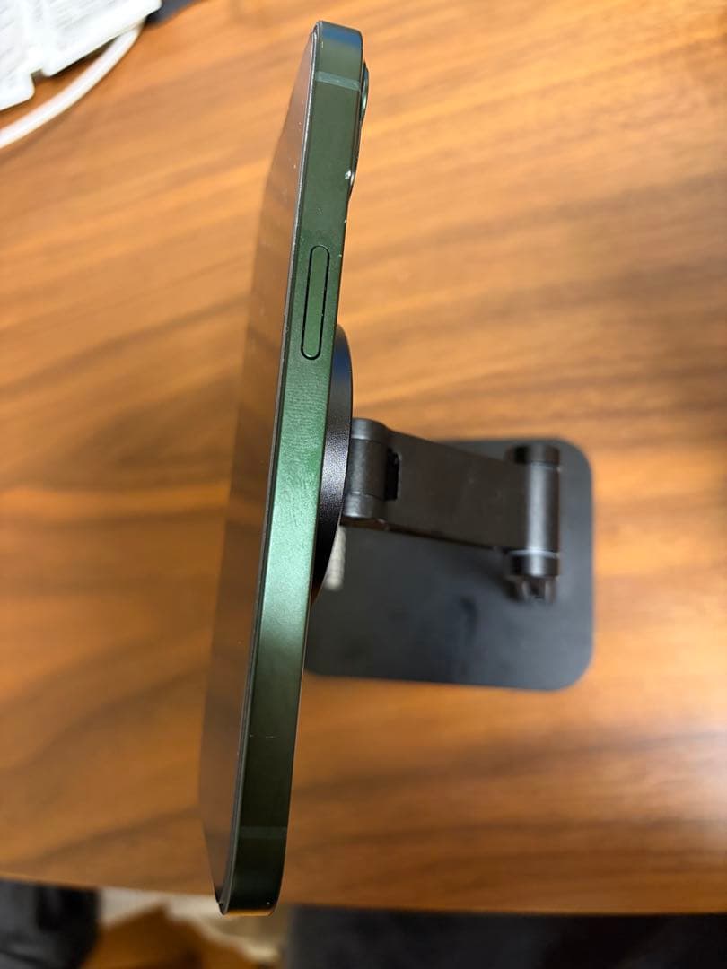 Apple iPhone 13 ミッドナイトグリーン 本体