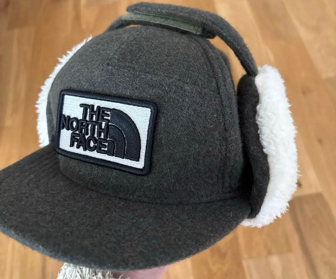 【中古】GOLDWIN スキーウェア 上下セット➕帽子