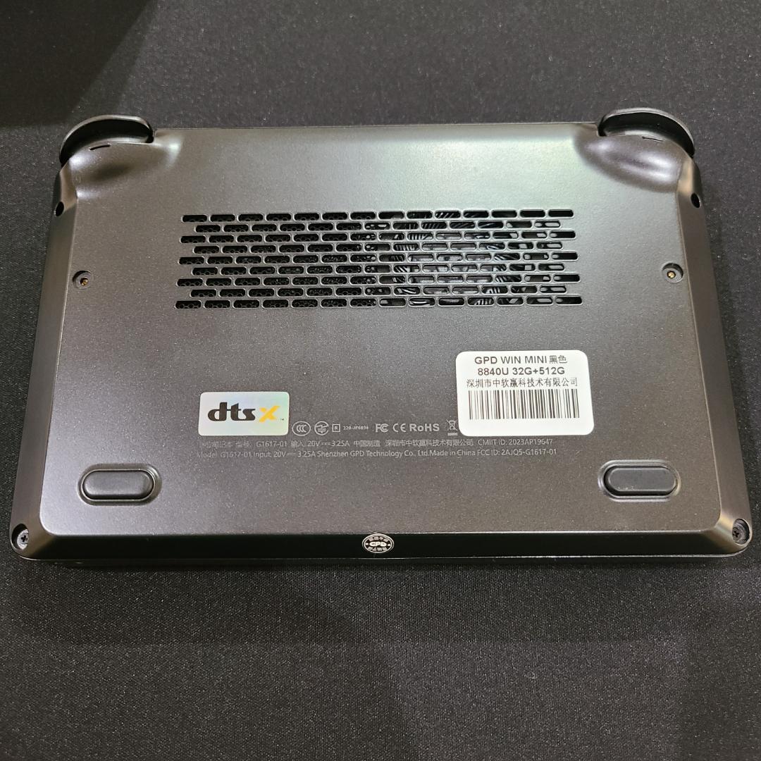 GPD WIN Mini 2024 木目スキンシール貼付済