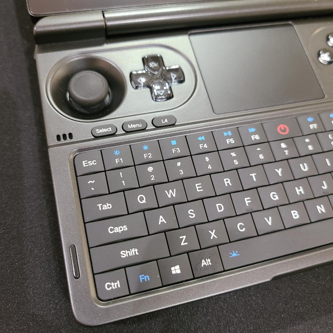 GPD WIN Mini 2024 木目スキンシール貼付済