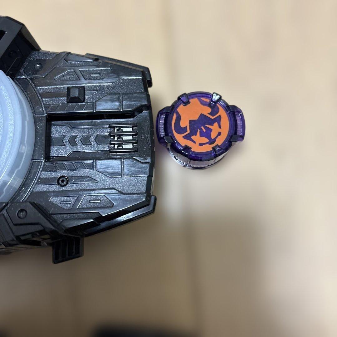 【tien2k5様泉陽】ビルドドライバー　ゼロワンドライバー　デザイアドライバー