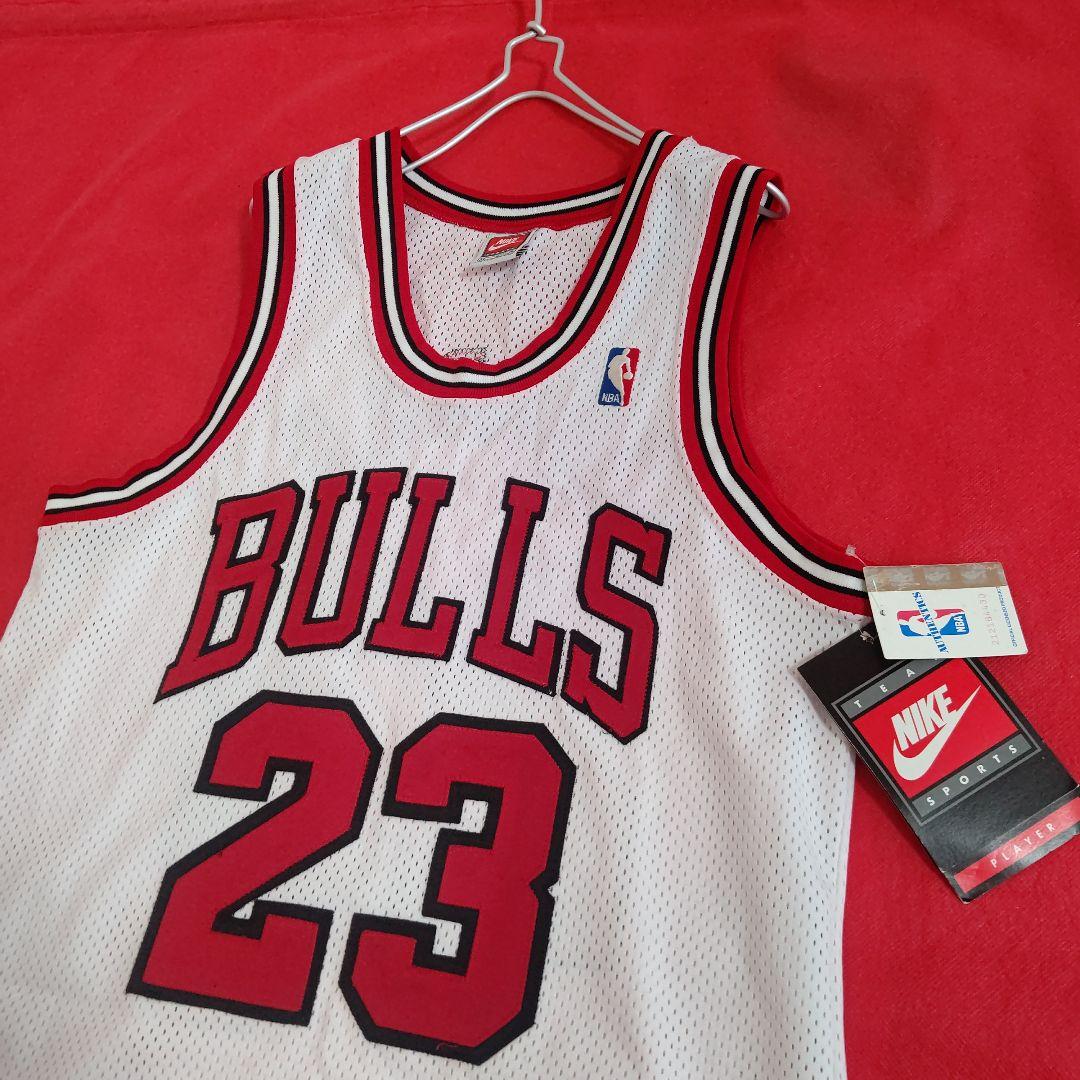 【希少】NIKE NBAブルズ マイケルルョーダン オーセンティックユニホーム