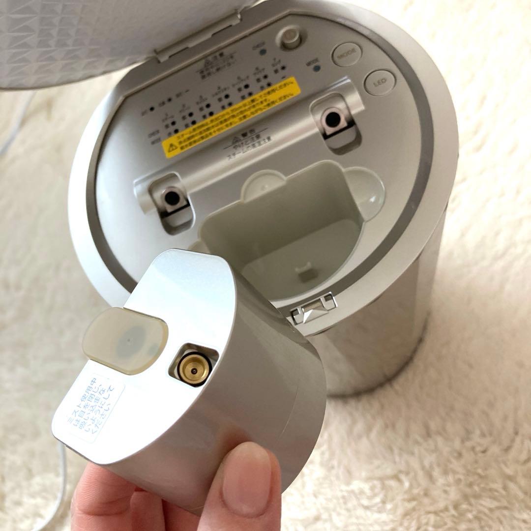 加湿は必須！毛穴と肌質改善YA-MAN 美顔器スチーマー フォトケア最安