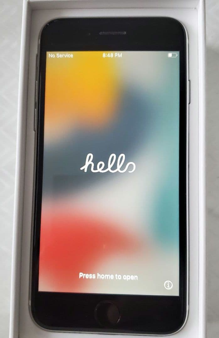 【美品】　 iPhone SE 第2世代 128GB ホワイト MXD12J／A