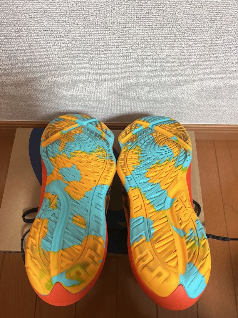 asics アンプレアルス　ロー3