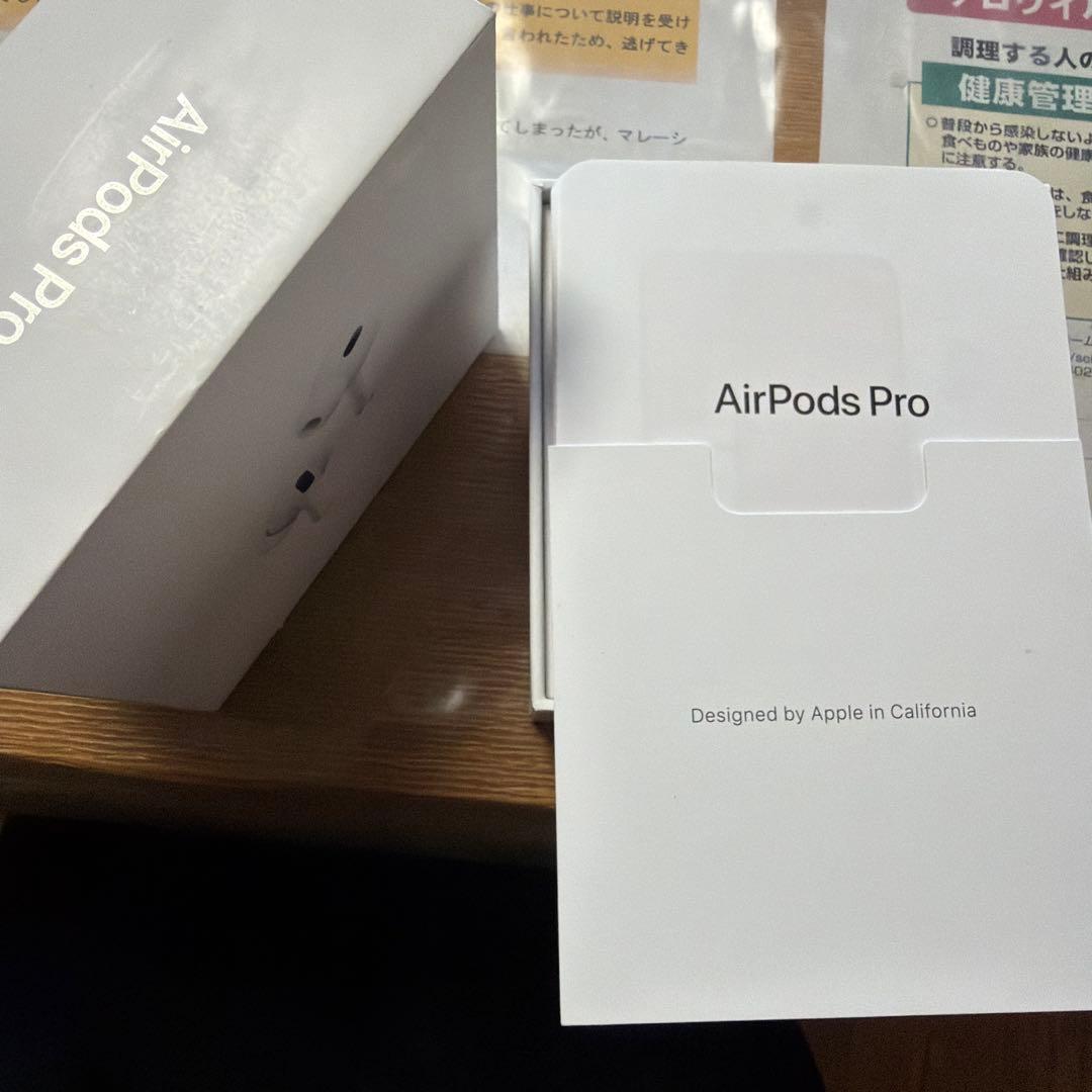 AirPods Pro 本体 充電ケース・箱付き