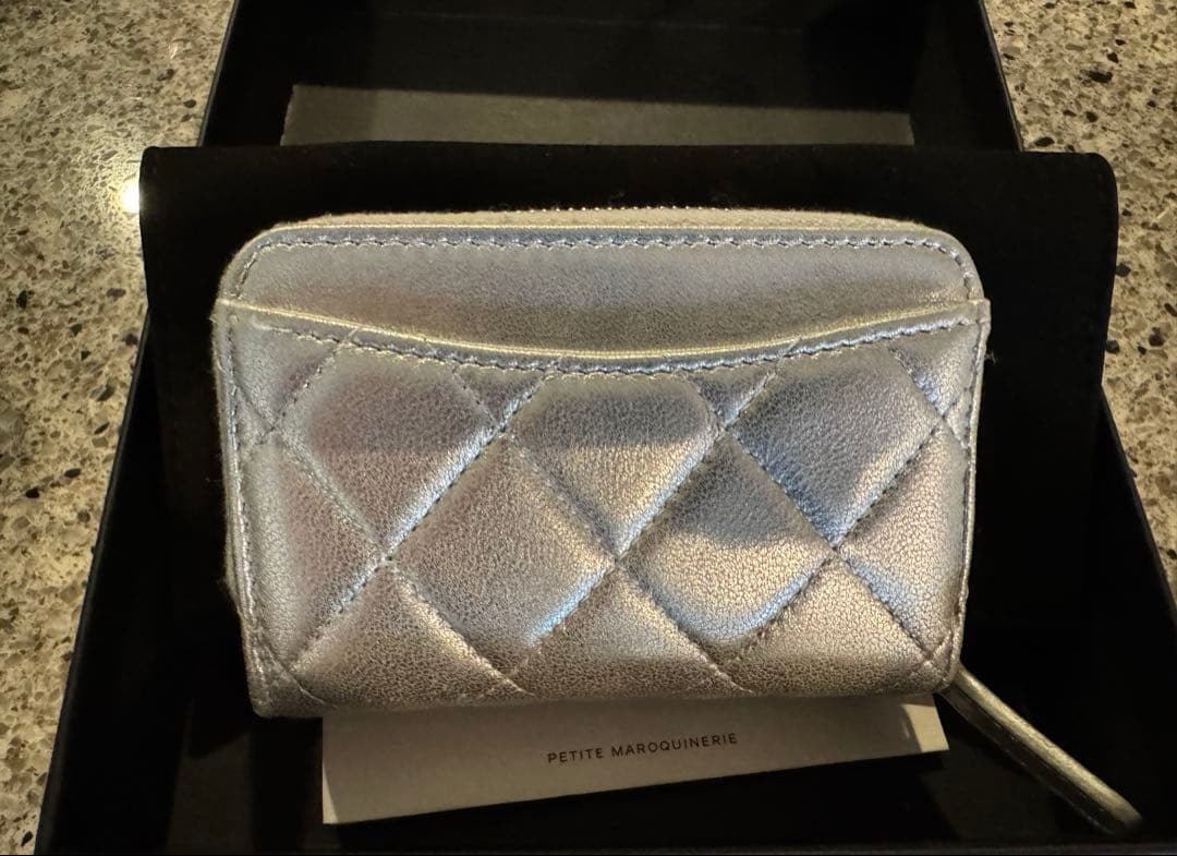 CHANELシャネル　ジップ　パース　ミニウォレット