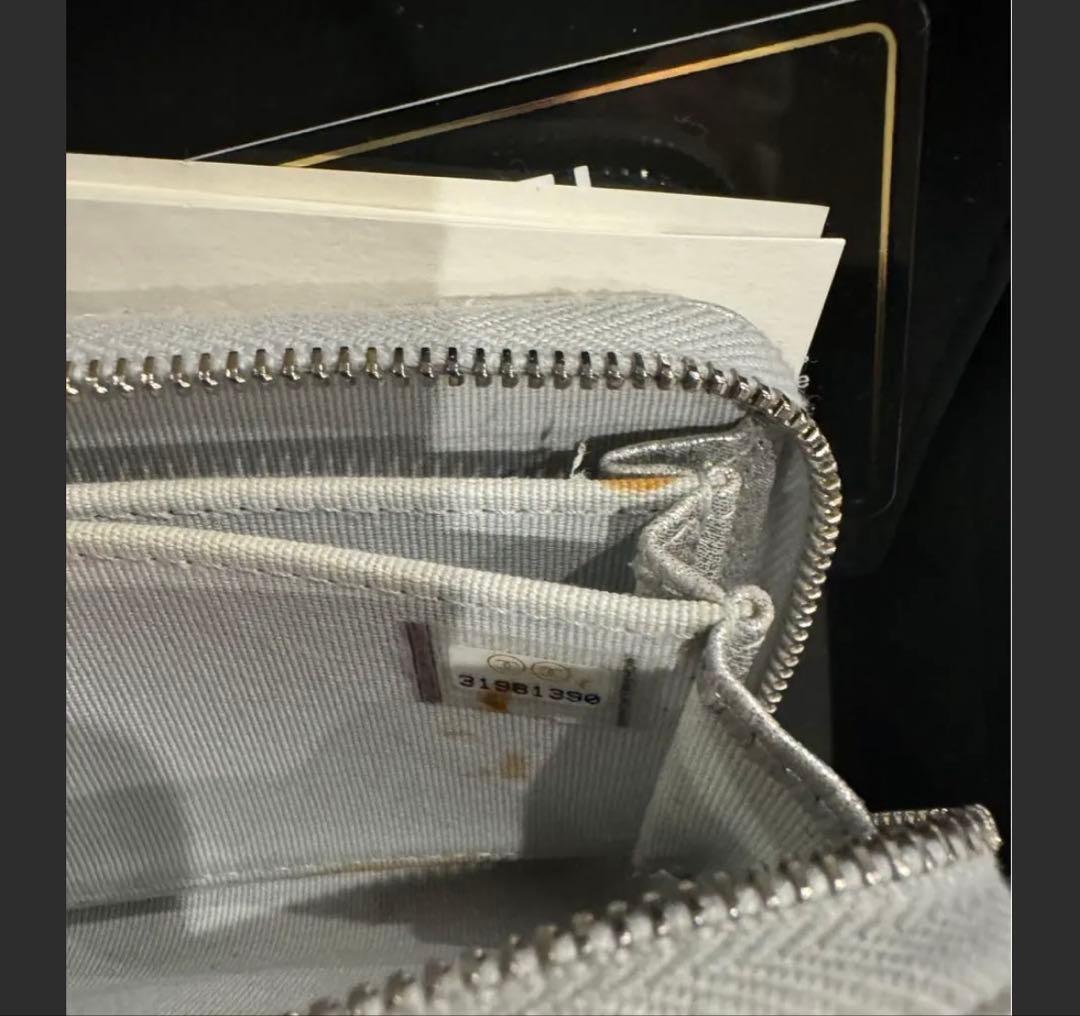 CHANELシャネル　ジップ　パース　ミニウォレット