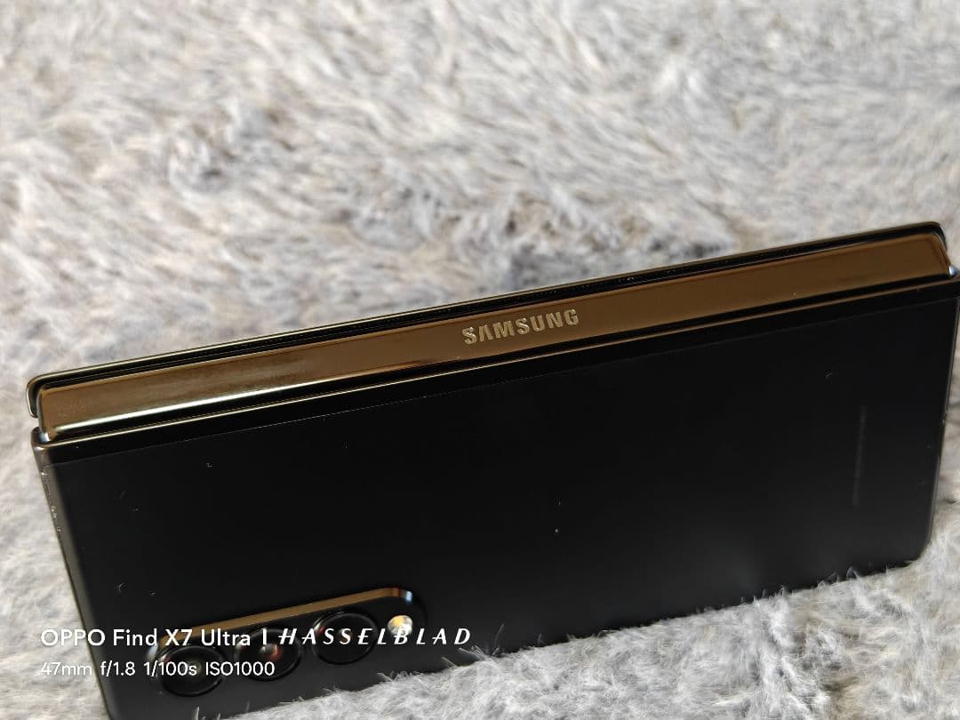 【えりす】Samsung Galaxy Z Fold3 正常品