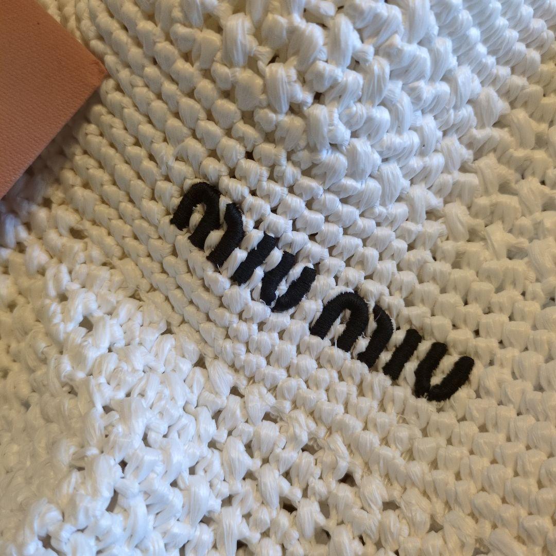 MIU MIU バケットハット ホワイト(Ｌサイズ) ギャランティカード付き