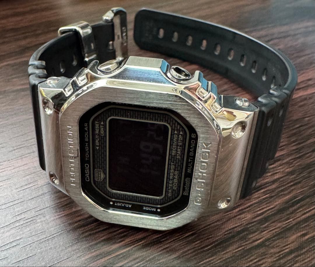 カシオ　G-SHOCK GMW-B5000-1JF