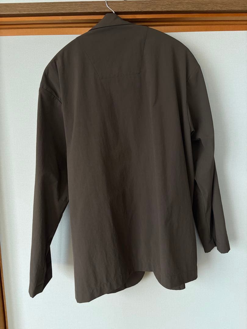 【着用2回美品】360°MASTER リラックス 2ボタン ジャケット　モカ