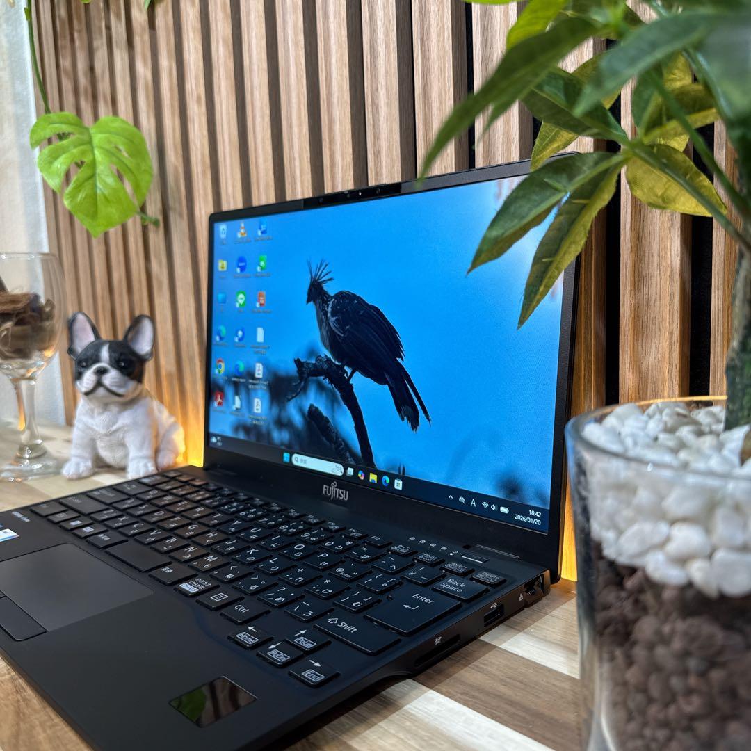 準美品2023年製‼️LIFEBOOK U9312☘フルHD☘️超軽量ノートパソコン