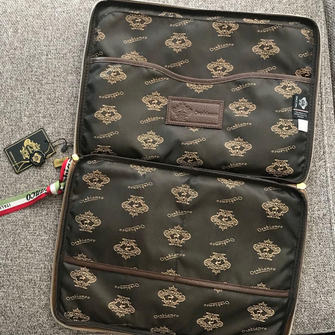 新品　Orobianco オロビアンコ　13インチ対応　パソコンケース