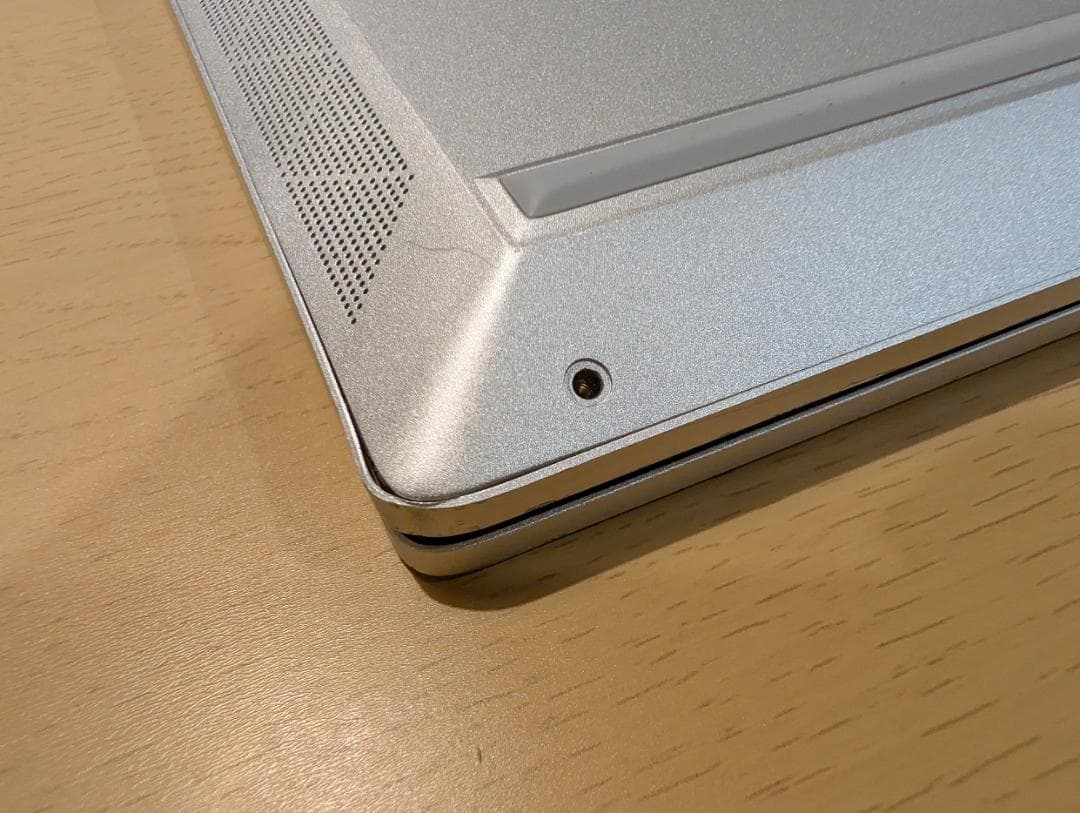 HP ENVY 15-ep0003TX｜i9 / 32GB / SSD2TB