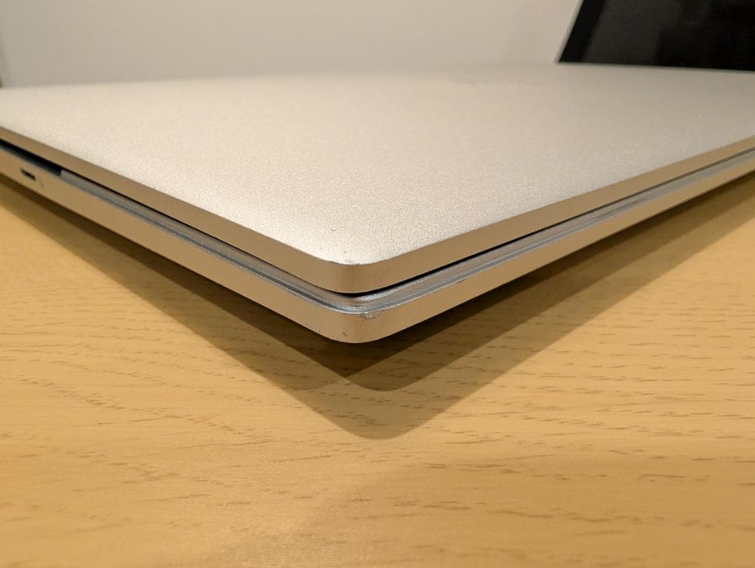 HP ENVY 15-ep0003TX｜i9 / 32GB / SSD2TB