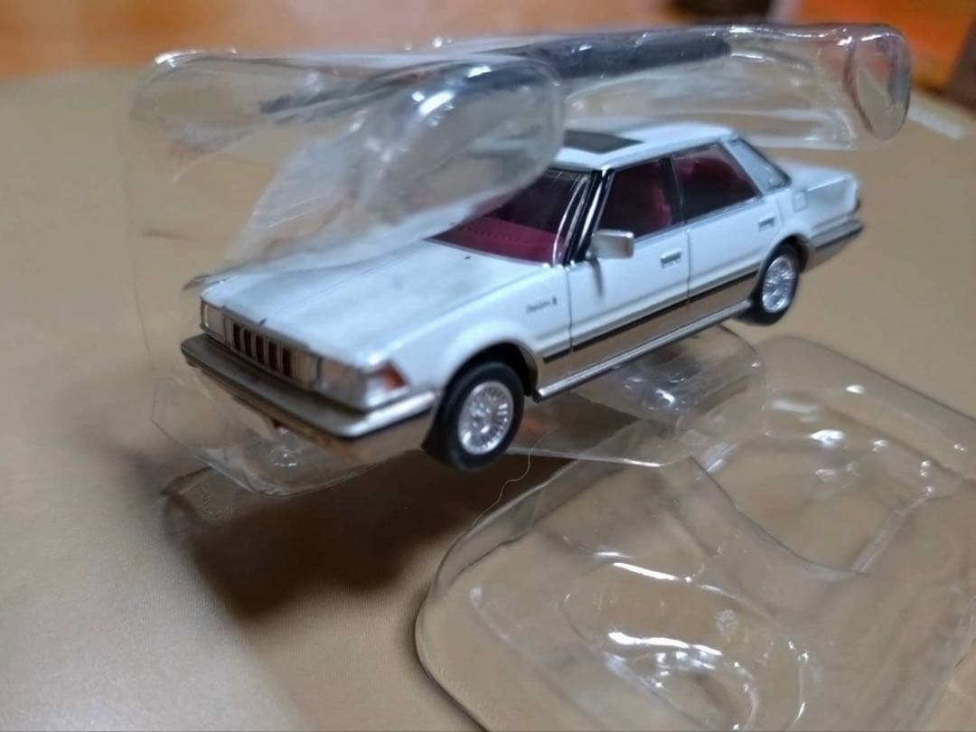 TOMYTEC トヨタ クラウン トミカリミテッド ヴィンテージネオ