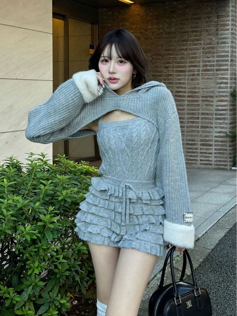 【新品未開封】Darich フリルニットコンビネゾン グレー F