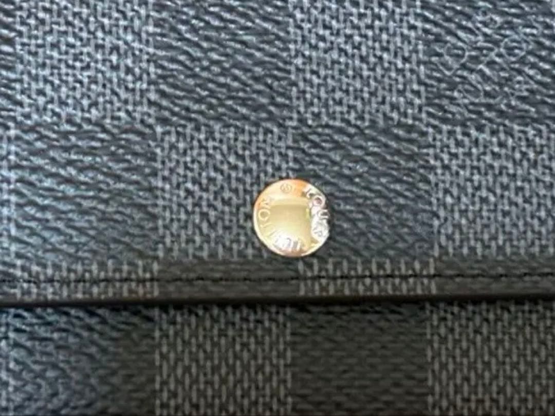 【Xmasプレゼントに最適】ルイヴィトン ダミエ　グラフィットミュルティクレ